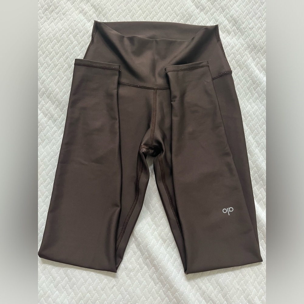 ALO leggings